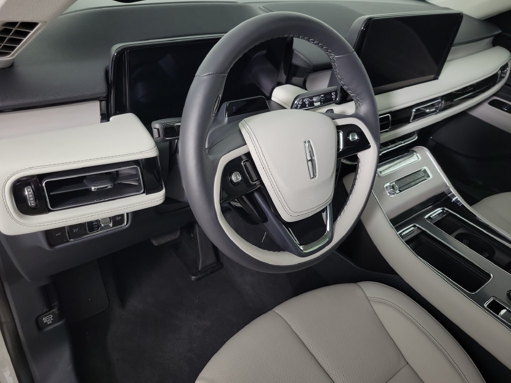 New 2027 Lincoln Aviator Reserve RWD image 21