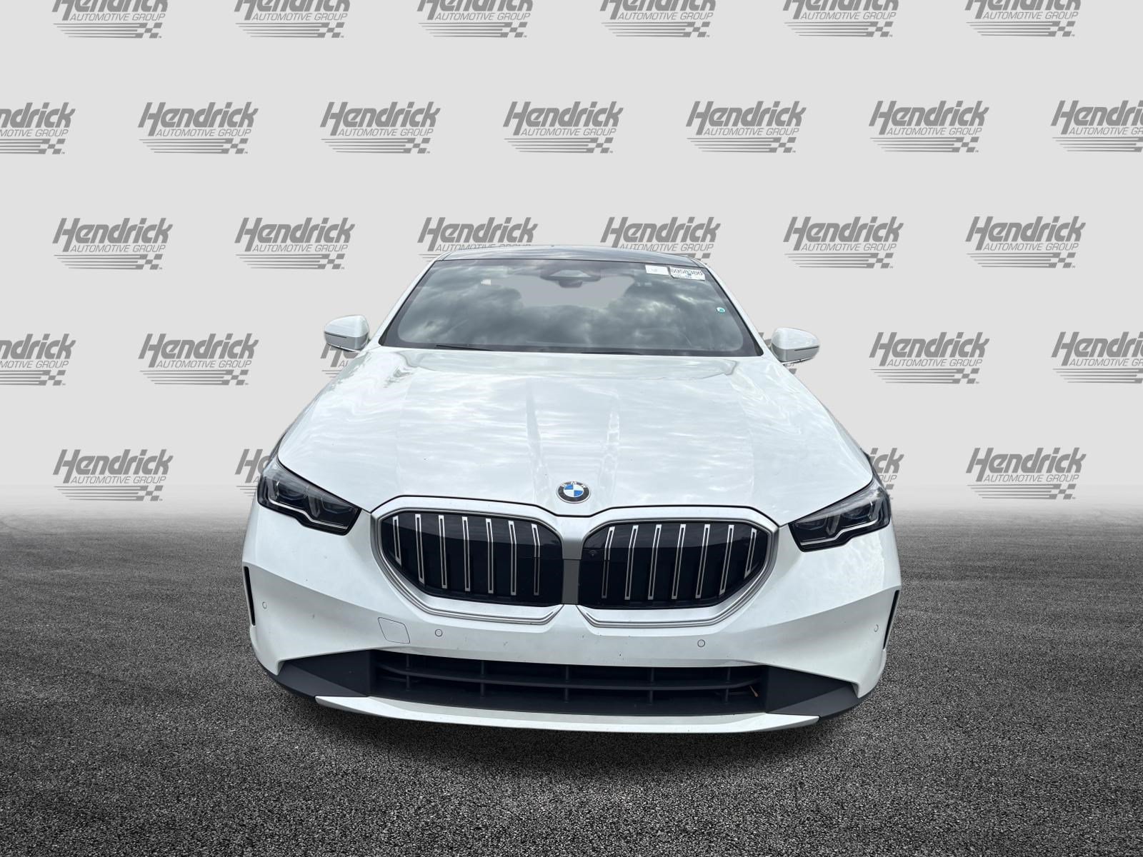 Used 2026 BMW 540i xDrive AWD/4WD image 3