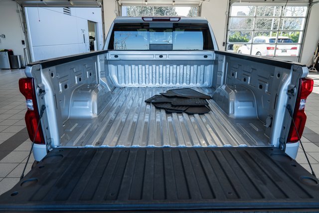 Used 2022 Chevrolet Silverado 1500 RST w/ Convenience Package II image 8