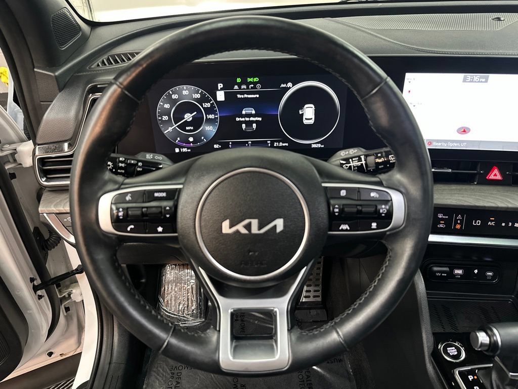 Used 2024 Kia Sportage X-Pro AWD/4WD image 13