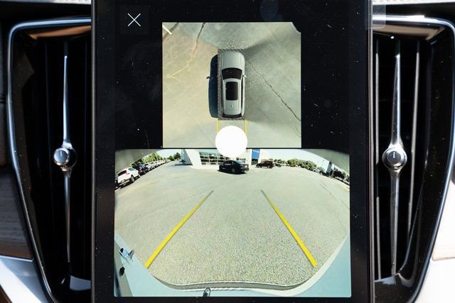 Used 2026 Volvo XC90 T8 Plus w/ Protection Package Premier image 35