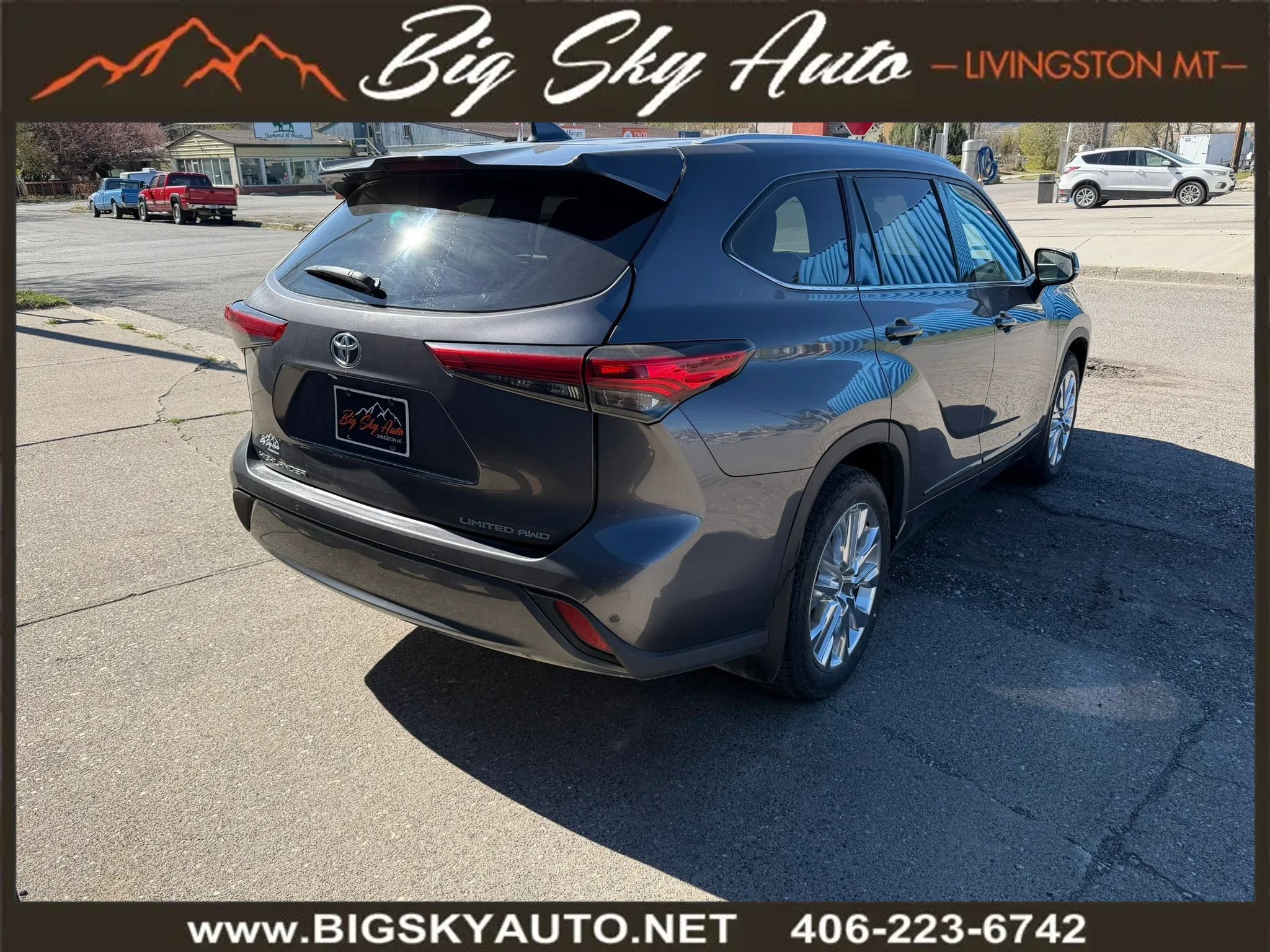 Used 2021 Toyota Highlander Limited image 7