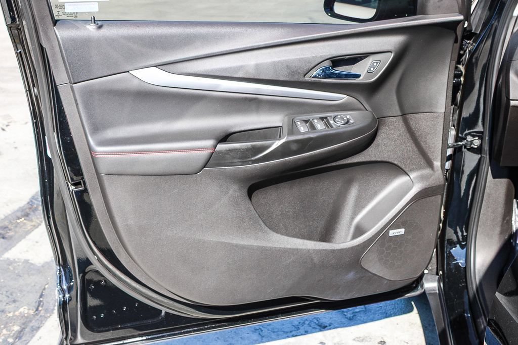 Used 2023 Chevrolet Bolt EUV Premier w/ Sun & Sound Package FWD image 22