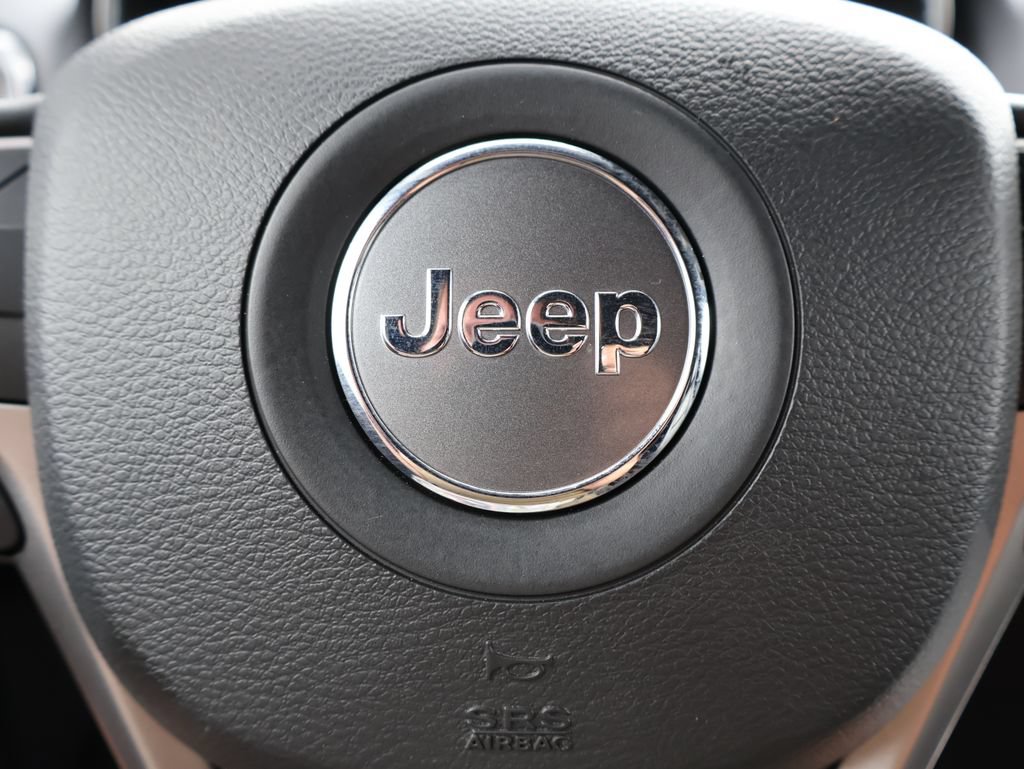 Used 2021 Jeep Grand Cherokee Limited w/ Quick Order Package 28K 80th AWD/4WD image 27