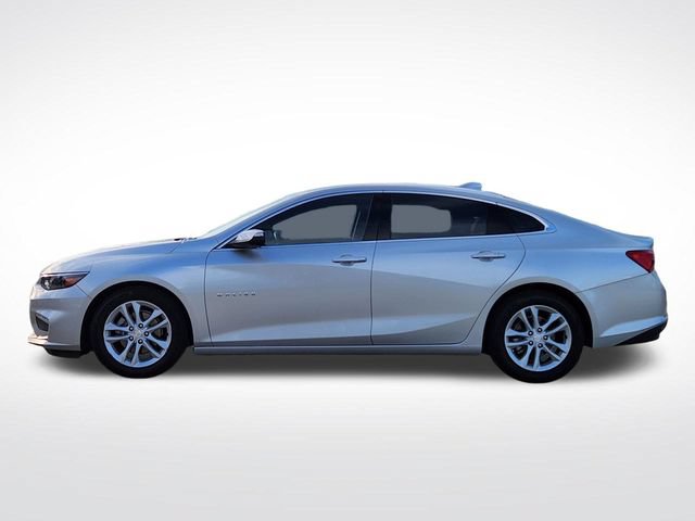 Used 2017 Chevrolet Malibu Hybrid w/ Driver Confidence Package FWD image 4