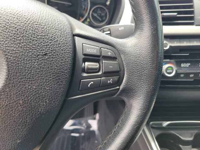 Used 2018 BMW 320i xDrive Sedan w/ Convenience Package AWD/4WD image 22
