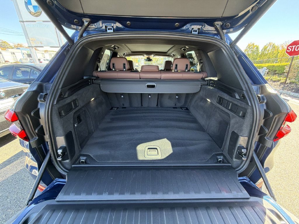 Used 2020 BMW X5 xDrive40i w/ Premium Package AWD/4WD image 27