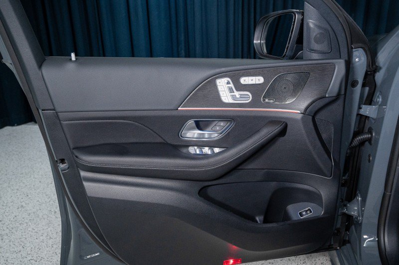 New 2026 Mercedes-Benz GLE 450 4MATIC Coupe image 12