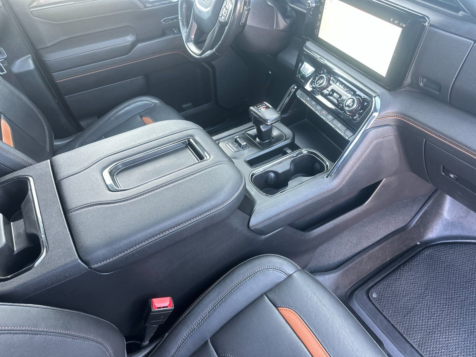 Used 2022 GMC Sierra 1500 AT4 w/ AT4 Preferred Package image 17