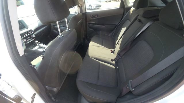 Used 2023 Hyundai Kona SEL image 17
