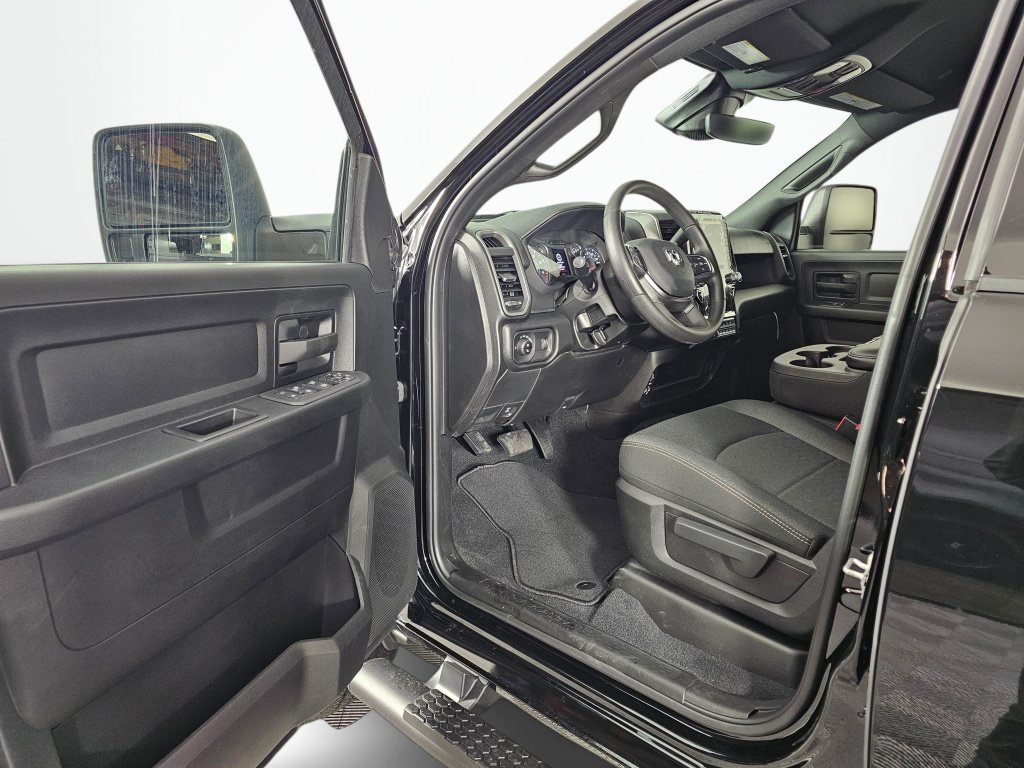 New 2026 RAM 3500 Tradesman AWD/4WD image 22