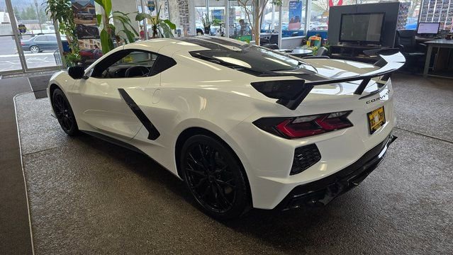 New 2025 Chevrolet Corvette Stingray Preferred Cpe w/ Z51 Performance Package image 6