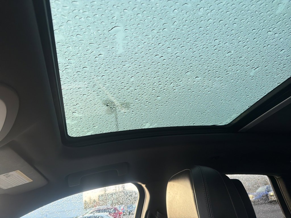 Used 2018 Porsche Macan image 43