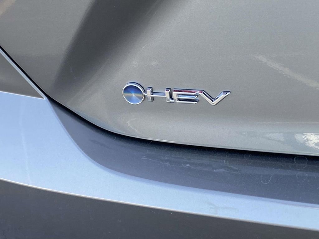 New 2026 Toyota Camry SE image 10