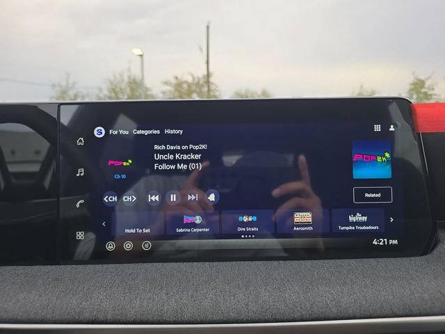 New 2026 Nissan Kicks SV image 8