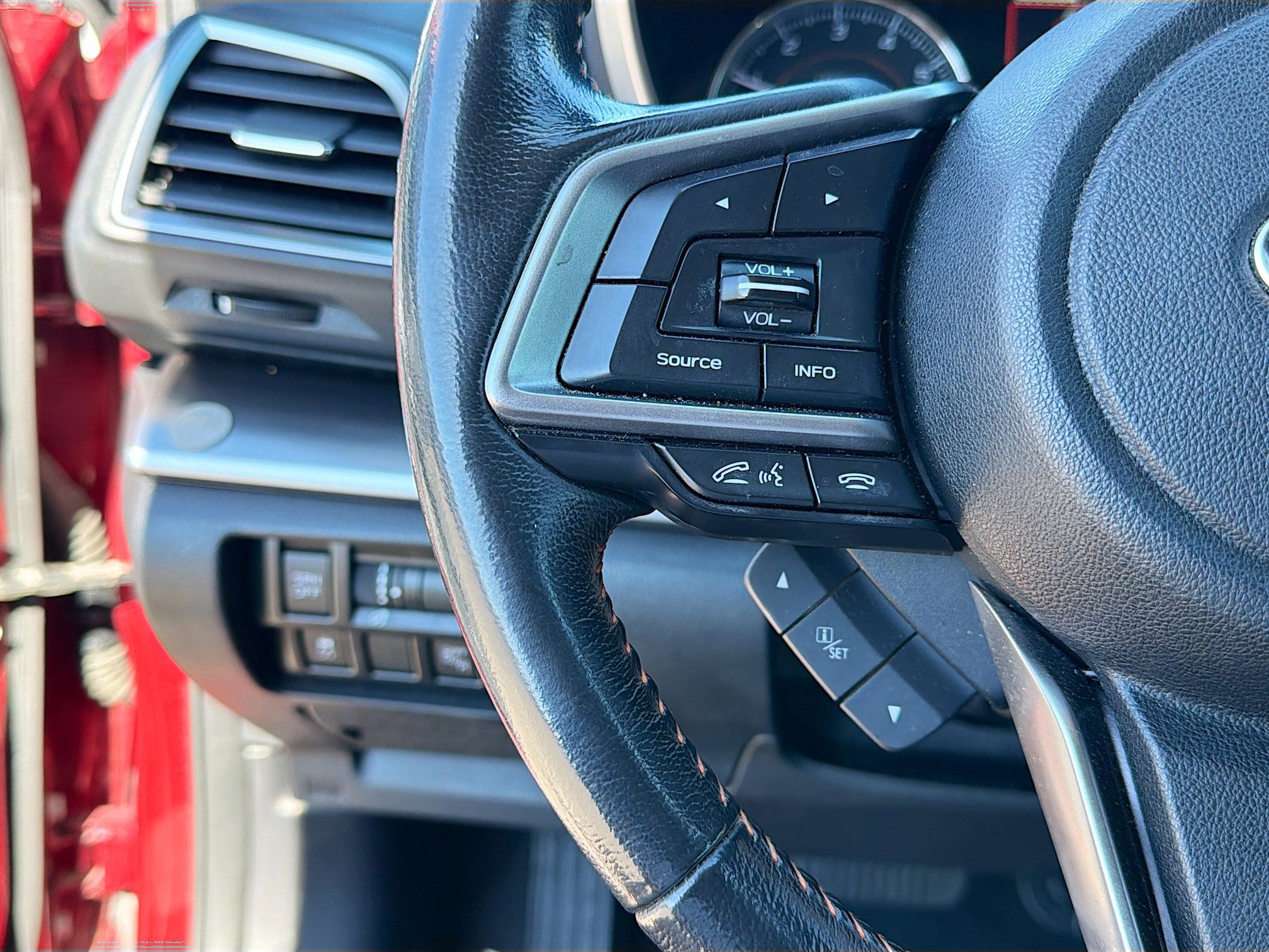 Used 2018 Subaru Crosstrek 2.0i Limited image 35