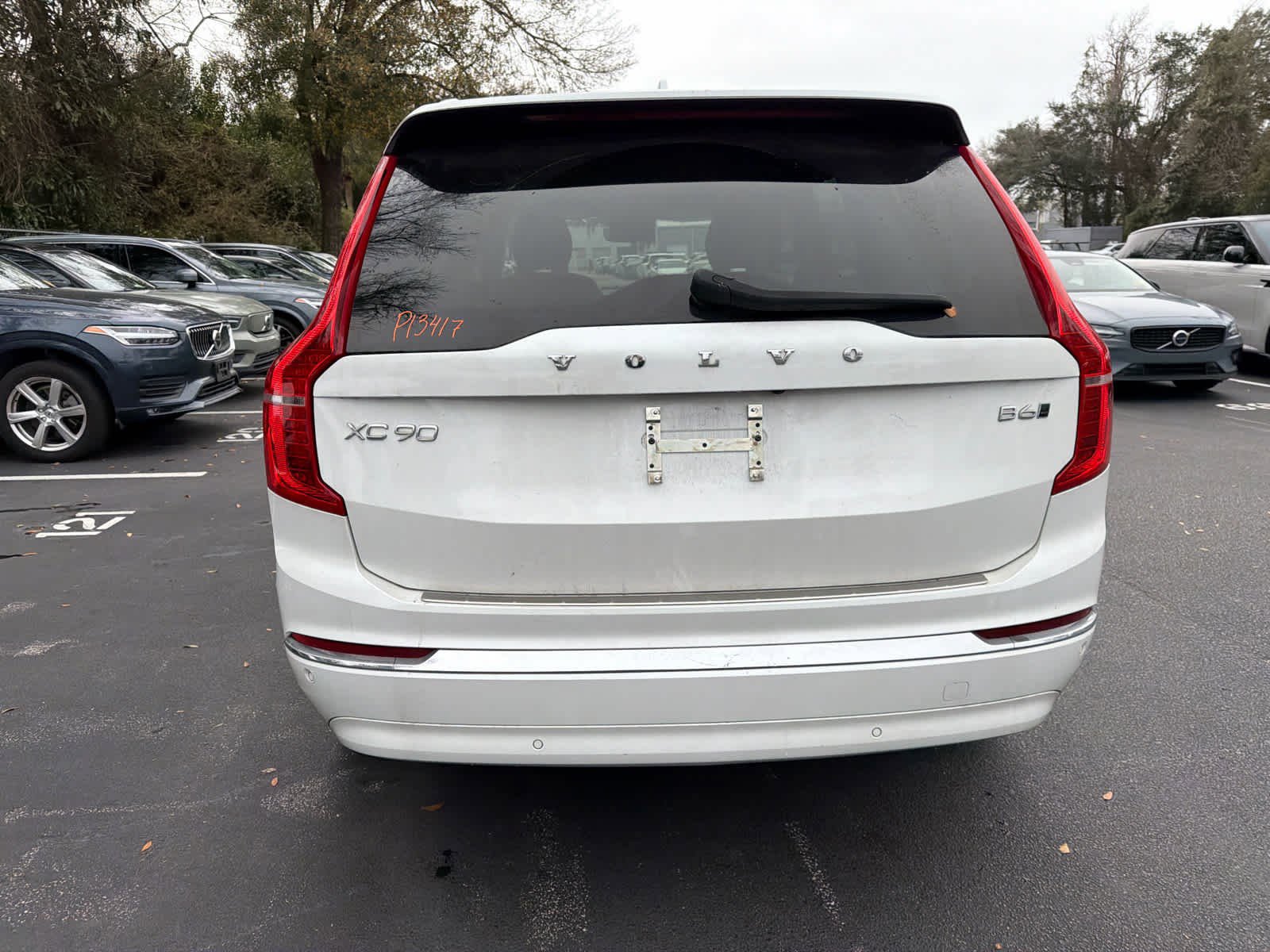 Certified 2023 Volvo XC90 B6 Plus w/ Protection Package Premier image 12