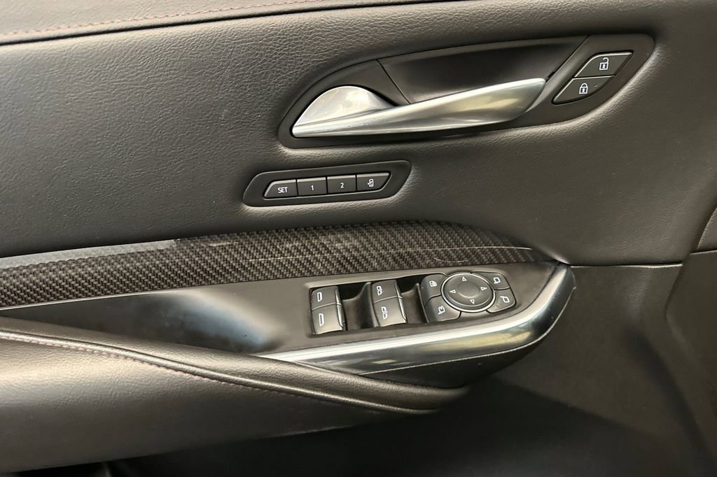 Used 2022 Cadillac XT4 Sport w/ Comfort Package image 11