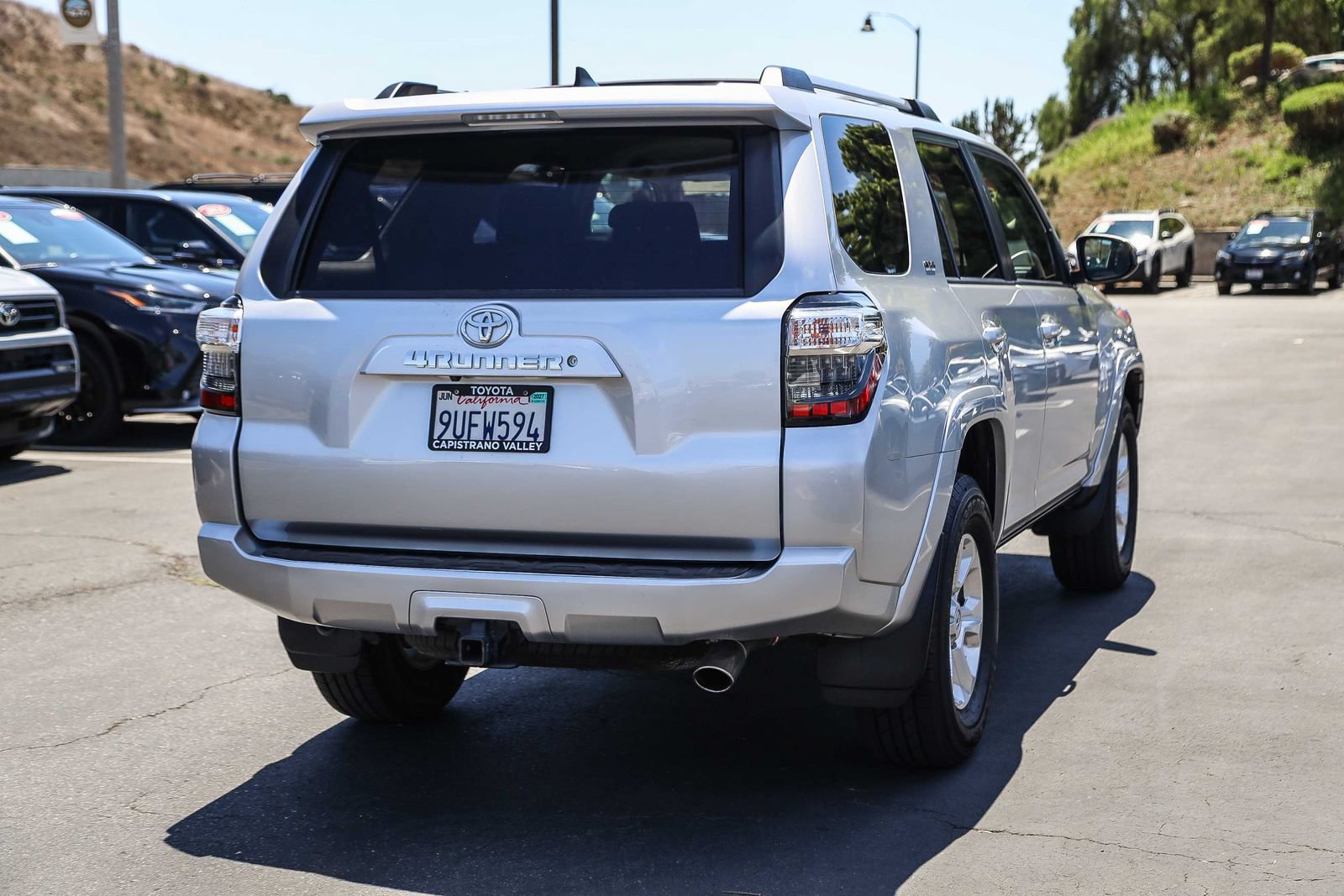 Certified 2019 Toyota 4Runner SR5 w/ Convenience Package RWD image 4
