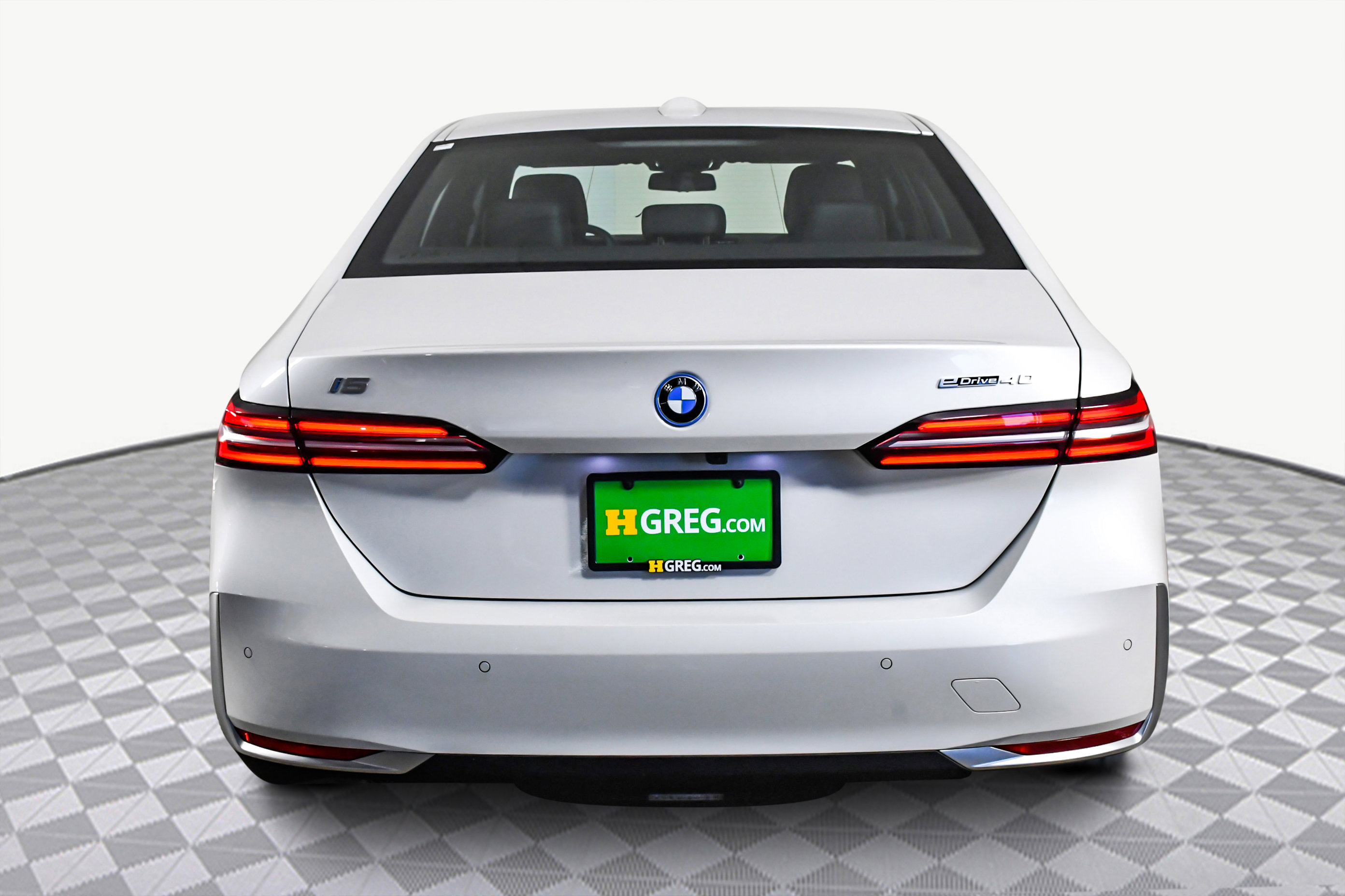 Used 2025 BMW i5 eDrive40i image 7