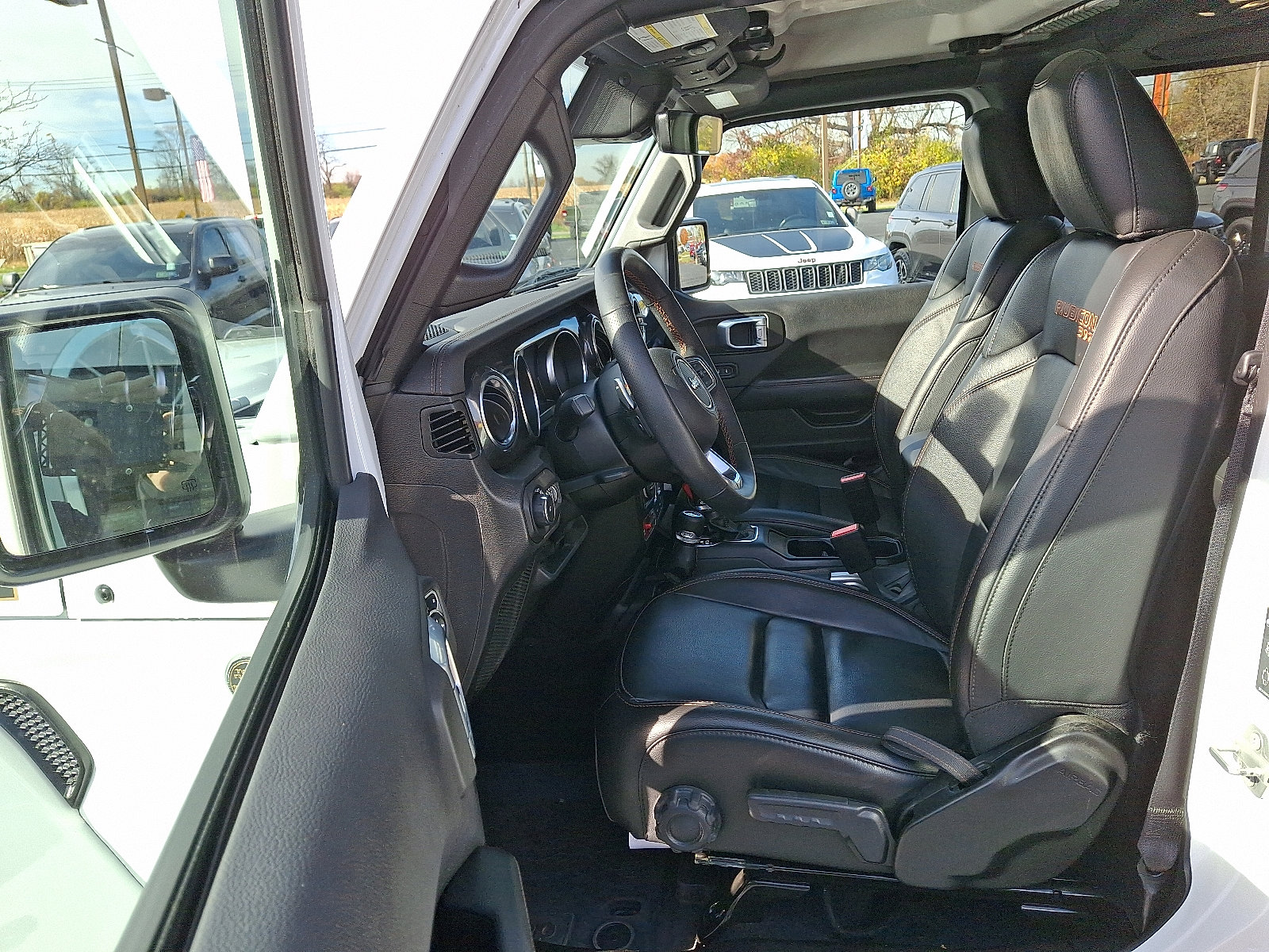 Certified 2022 Jeep Wrangler Unlimited Rubicon w/ Dual Top Group image 13