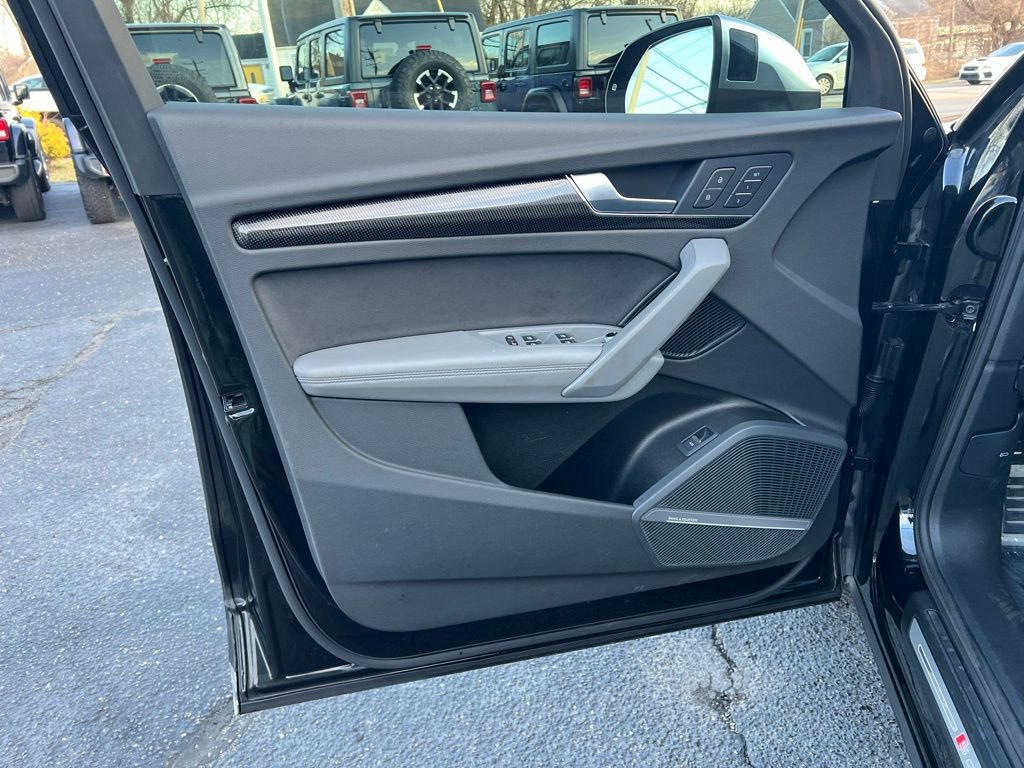 Used 2022 Audi SQ5 Premium Plus image 11