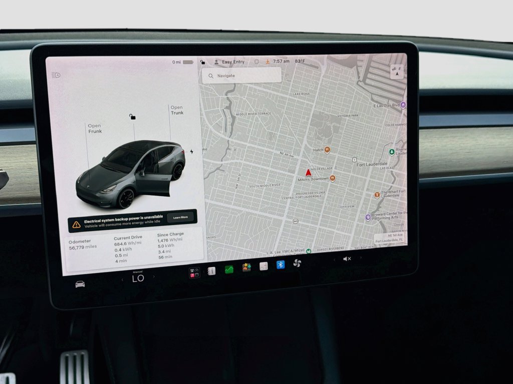 Used 2022 Tesla Model Y Performance AWD/4WD image 12