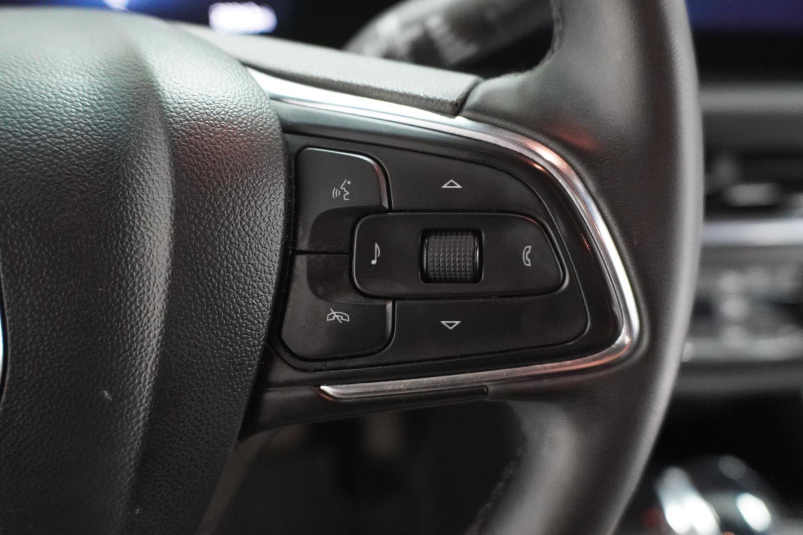 Used 2025 Buick Envista Preferred w/ Convenience I Package FWD image 23
