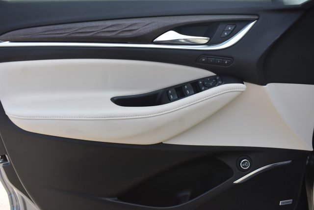 Used 2023 Buick Enclave Avenir w/ Avenir Technology Package FWD image 13