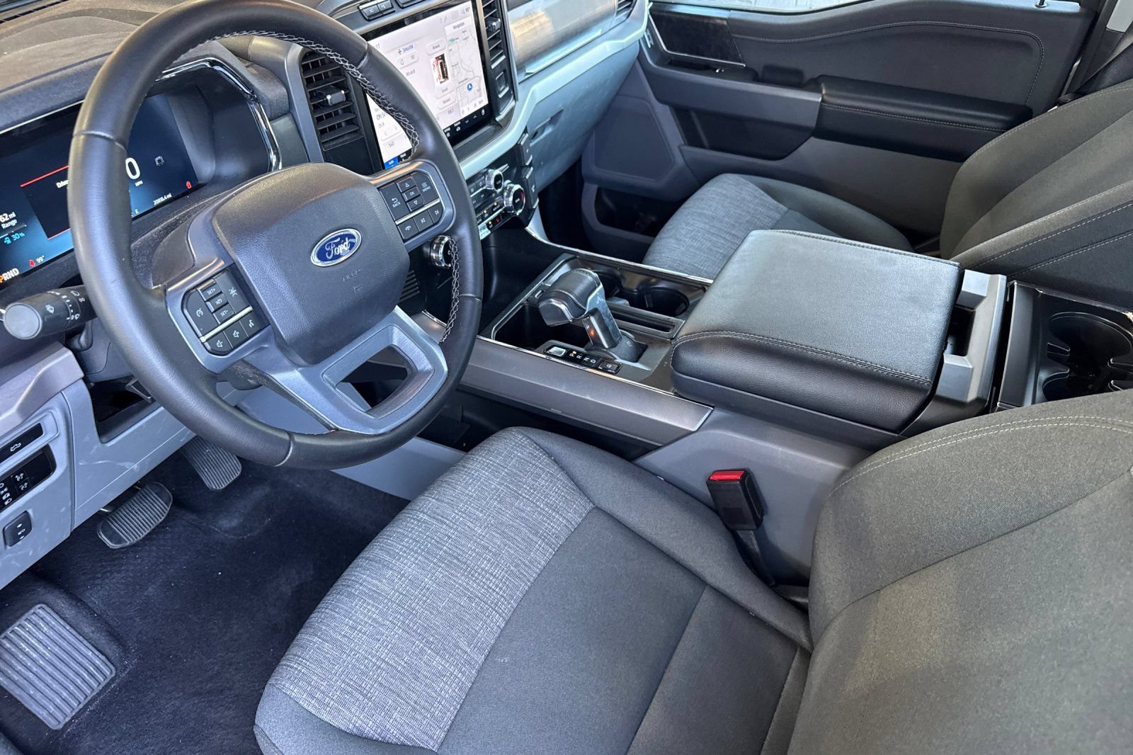 Certified 2023 Ford F150 Lightning XLT AWD/4WD image 9