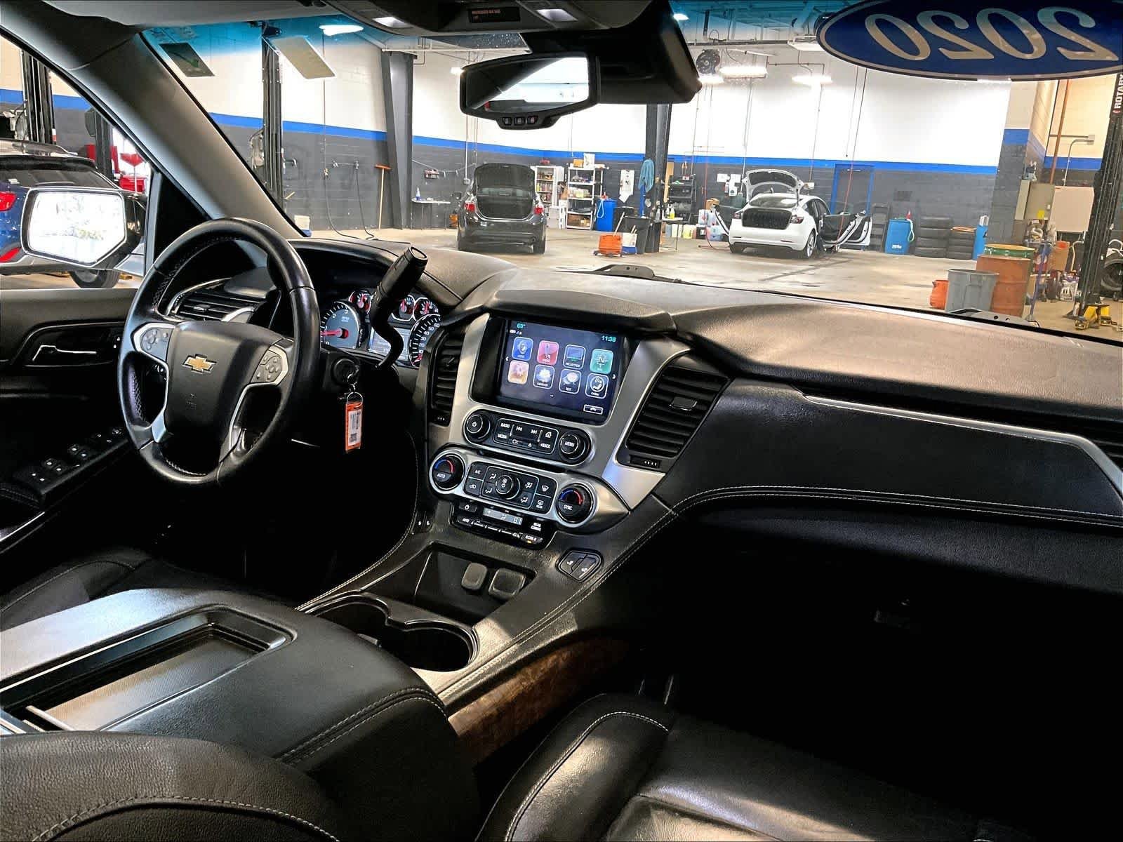 Used 2020 Chevrolet Tahoe LT AWD/4WD image 14