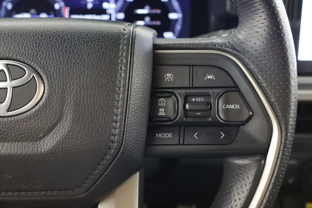 Used 2025 Toyota 4Runner TRD Sport Premium AWD/4WD image 10
