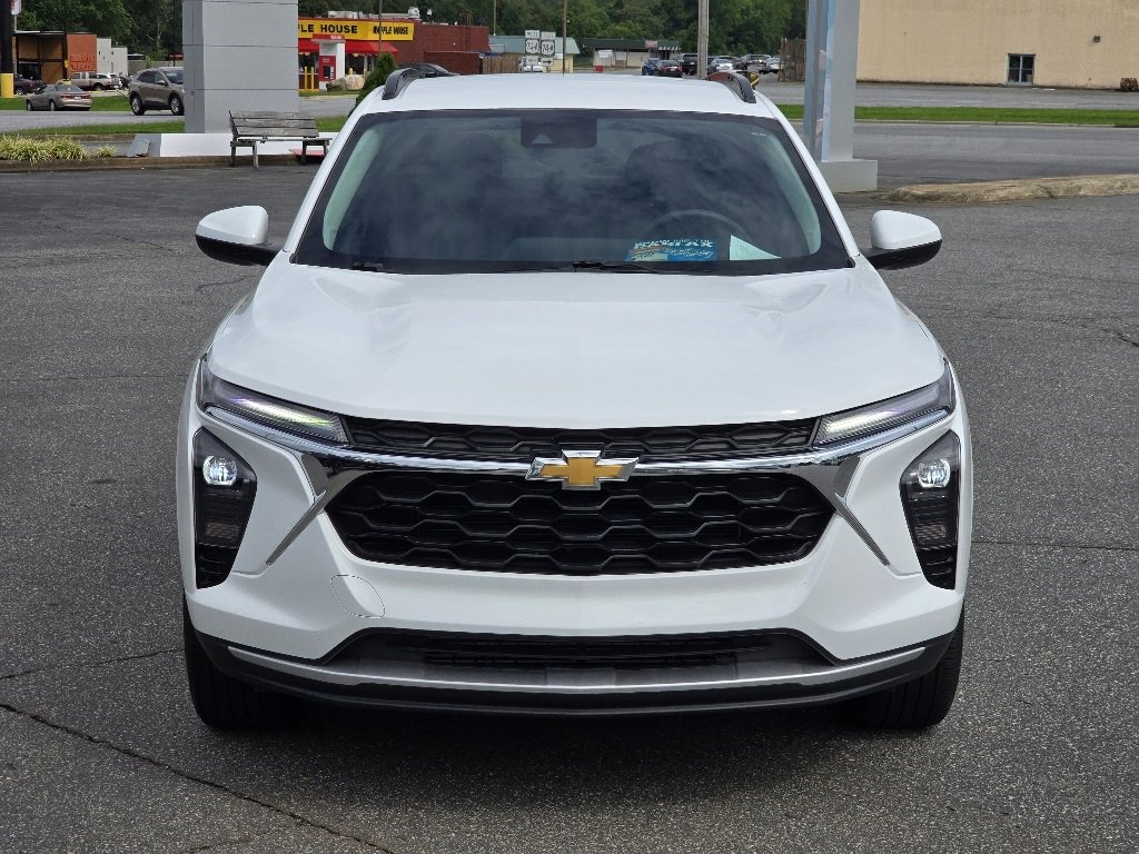 Used 2024 Chevrolet Trax LT image 22