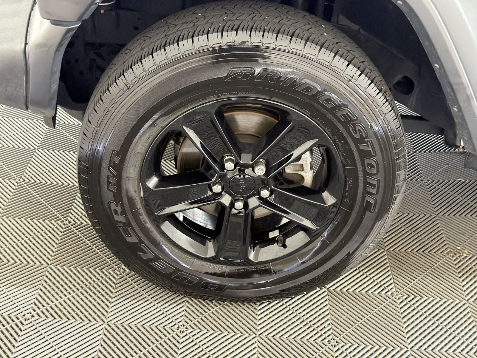 Used 2021 Jeep Wrangler Unlimited Sport AWD/4WD image 12