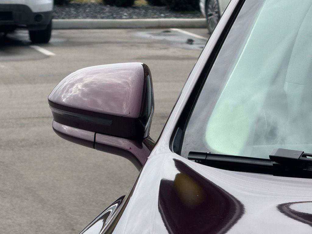 Used 2016 Lincoln MKC Reserve w/ Lincoln MKC Climate Package image 9