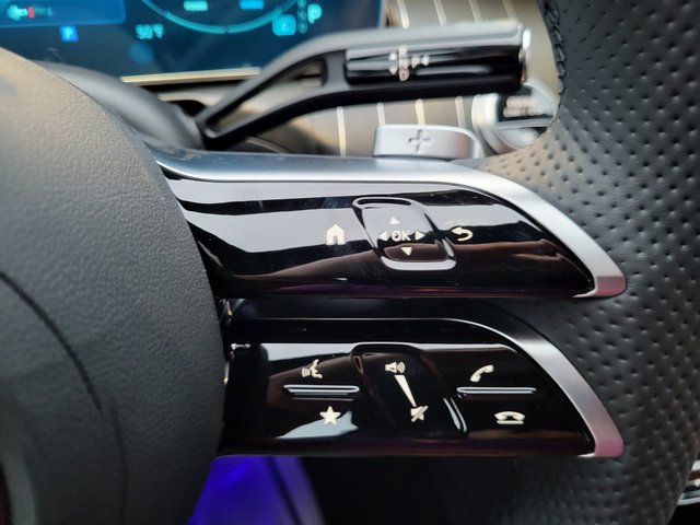 New 2025 Mercedes-Benz C 300 Sedan image 22