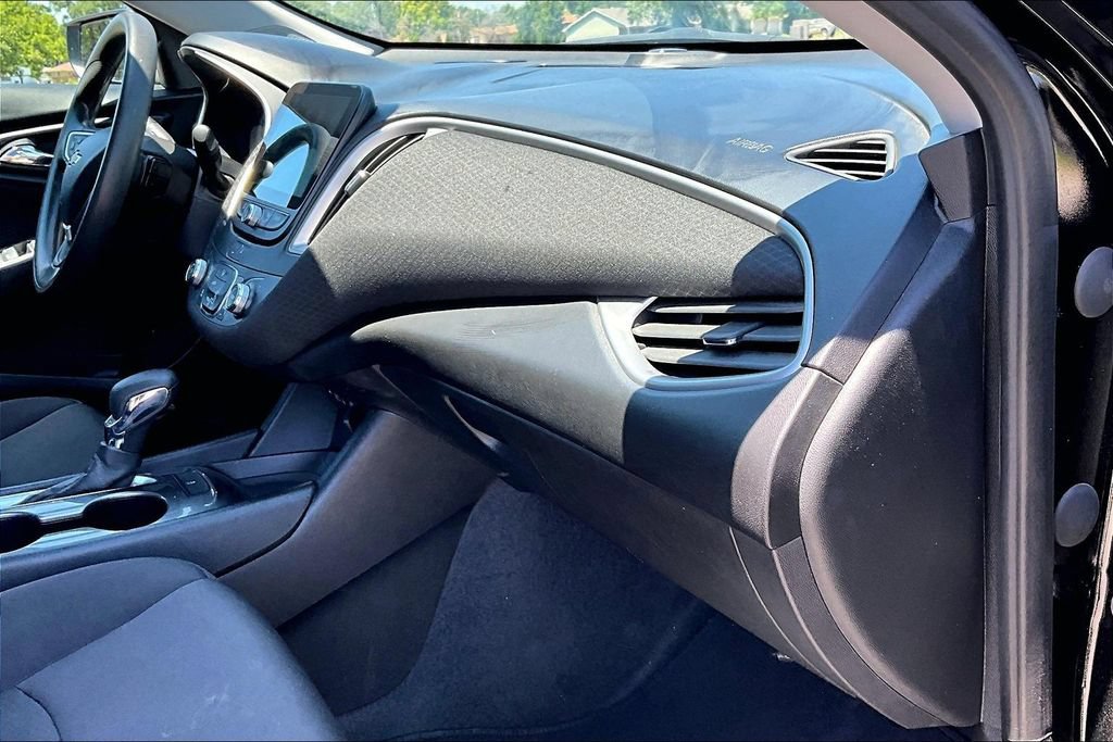 Used 2024 Chevrolet Malibu LS FWD image 13
