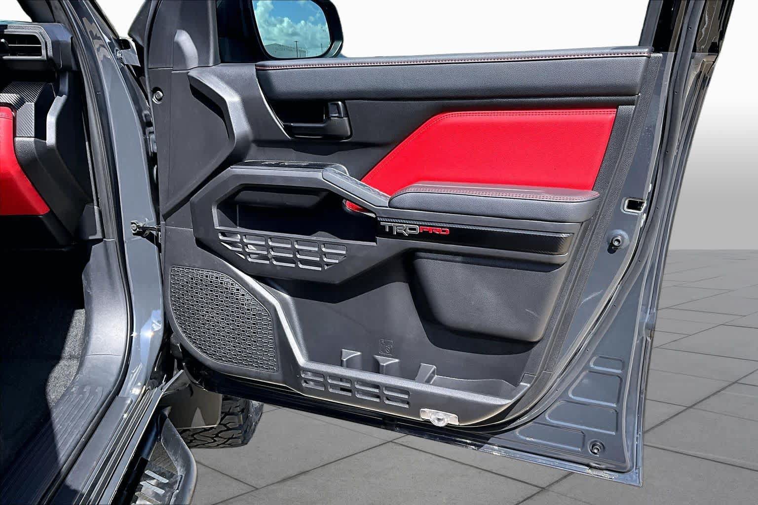 Used 2025 Toyota Tacoma TRD Pro AWD/4WD image 23