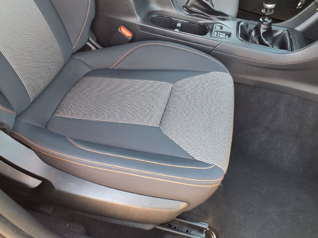 Used 2018 Subaru Crosstrek 2.0i Premium AWD/4WD image 18