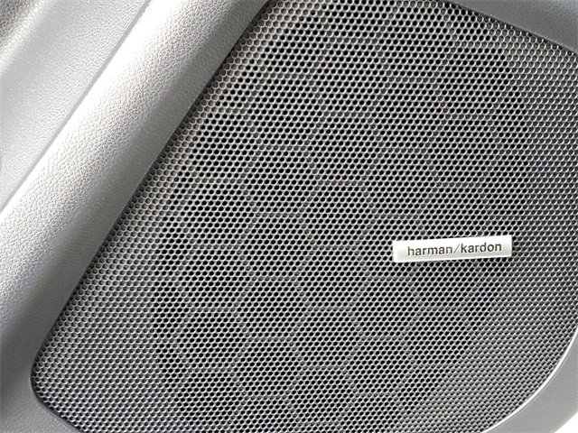 New 2025 Subaru Ascent Limited w/ Popular Package #2 image 18