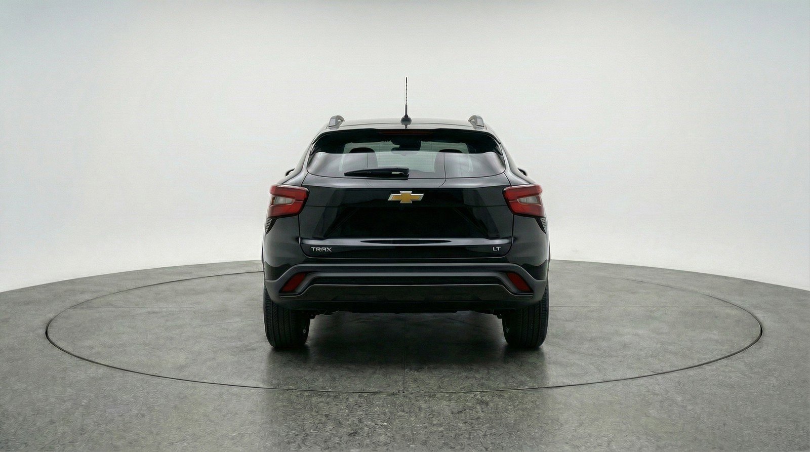 Used 2025 Chevrolet Trax LT FWD image 7