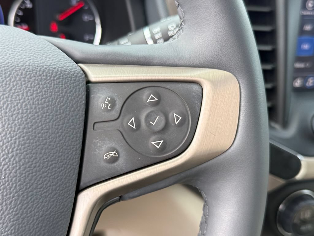 Used 2023 GMC Acadia Denali AWD/4WD image 18