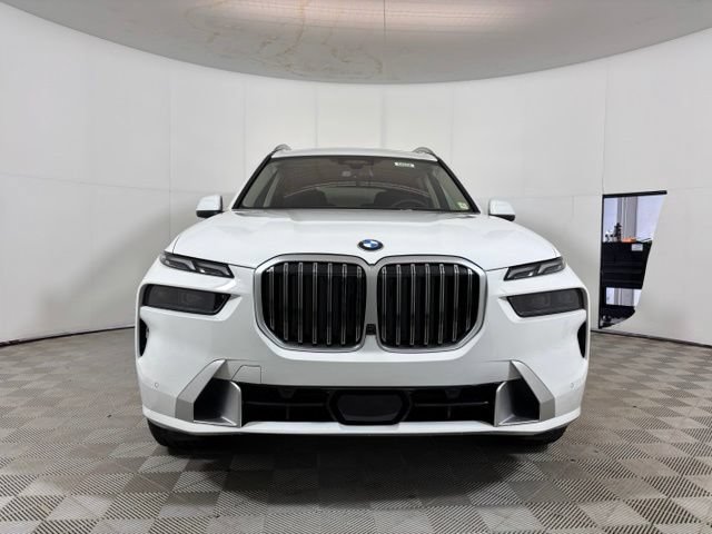 New 2027 BMW X7 xDrive40i AWD/4WD image 2