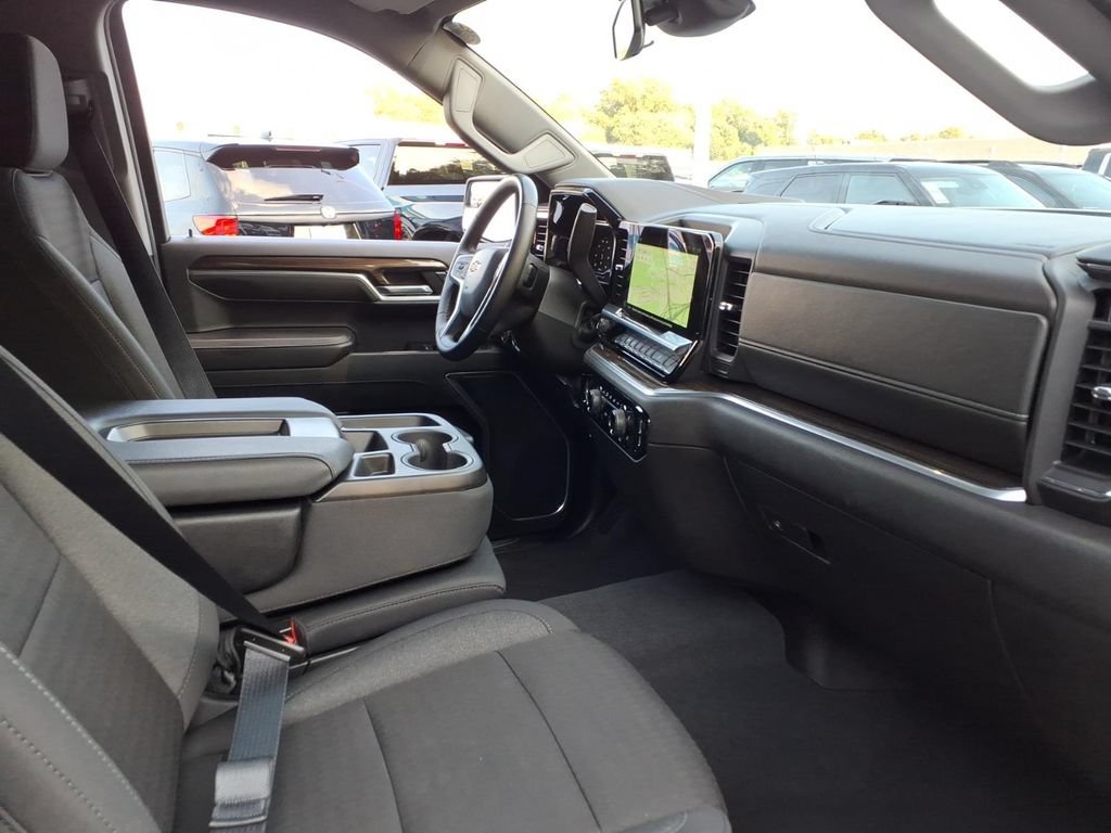 Used 2024 Chevrolet Silverado 1500 LT w/ Protection Package RWD image 20