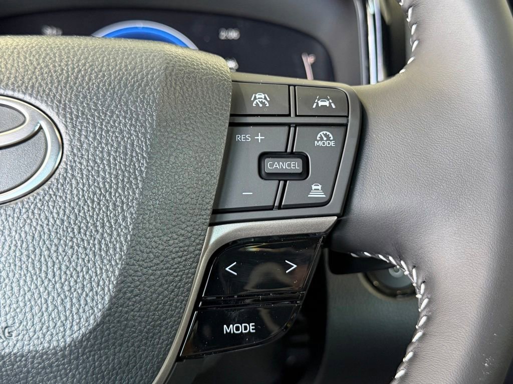 Used 2026 Toyota Camry SE w/ Convenience Package FWD image 26