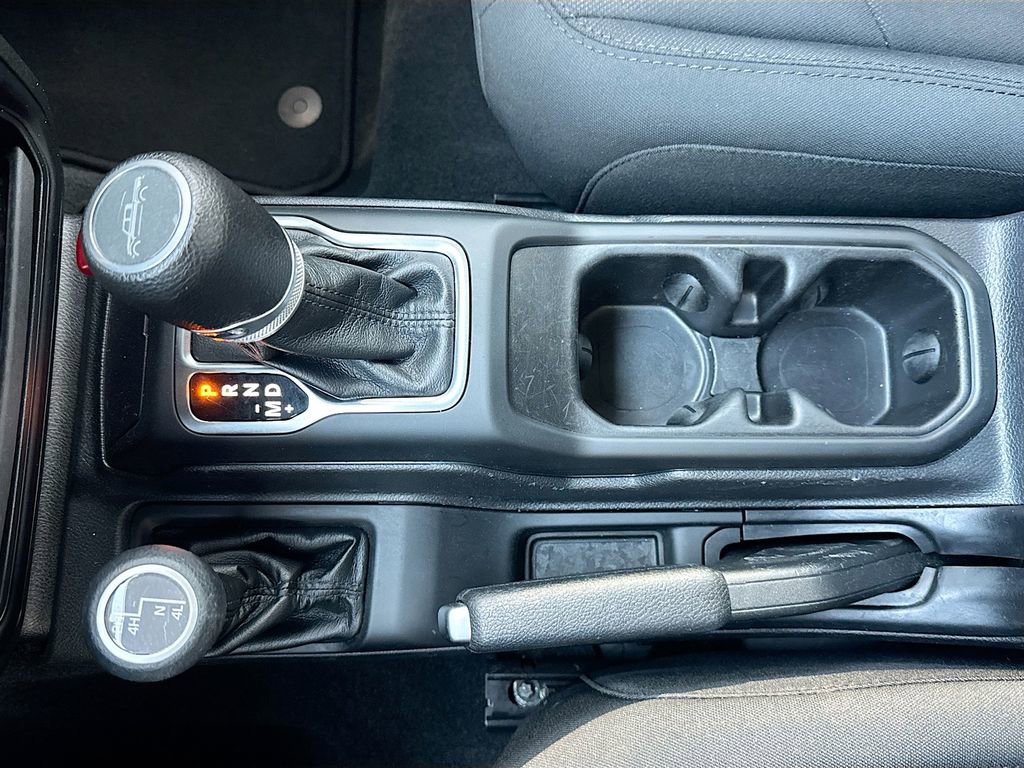 Used 2022 Jeep Gladiator Sport image 21