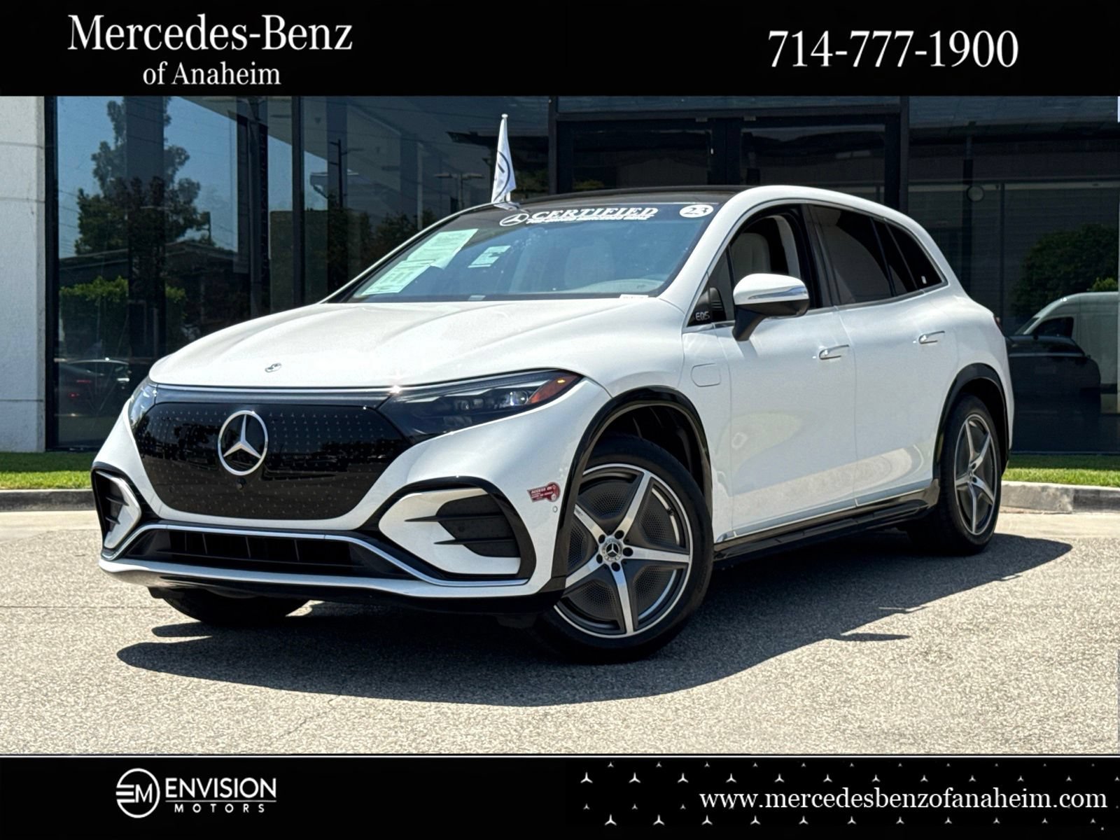Used 2023 Mercedes-Benz EQS 580 4MATIC SUV image 1