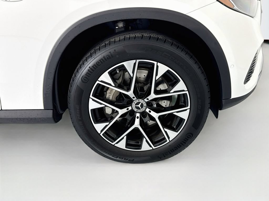 Certified 2025 Mercedes-Benz GLC 350e 4MATIC image 32