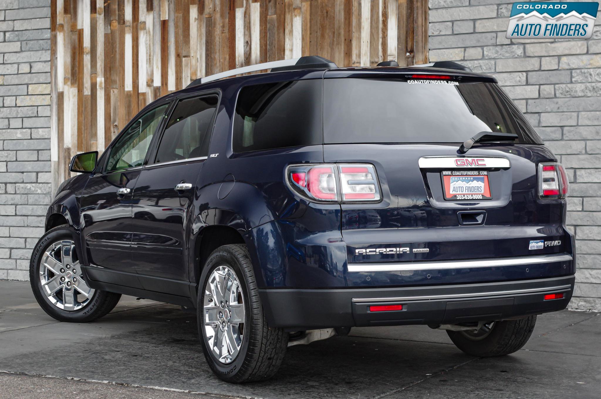 Used 2017 GMC Acadia Limited SLT AWD/4WD image 4