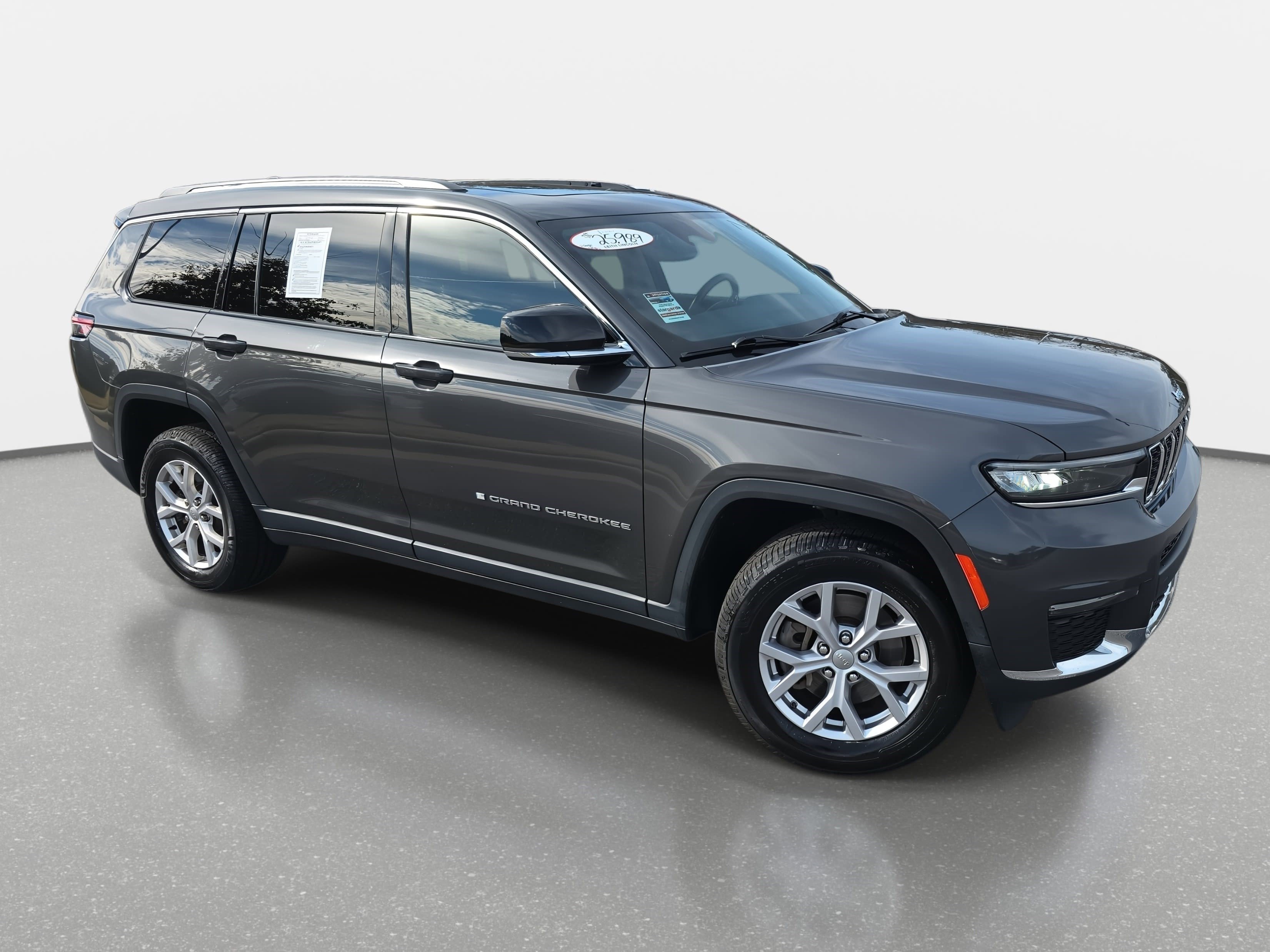 Used 2022 Jeep Grand Cherokee L Limited image 3